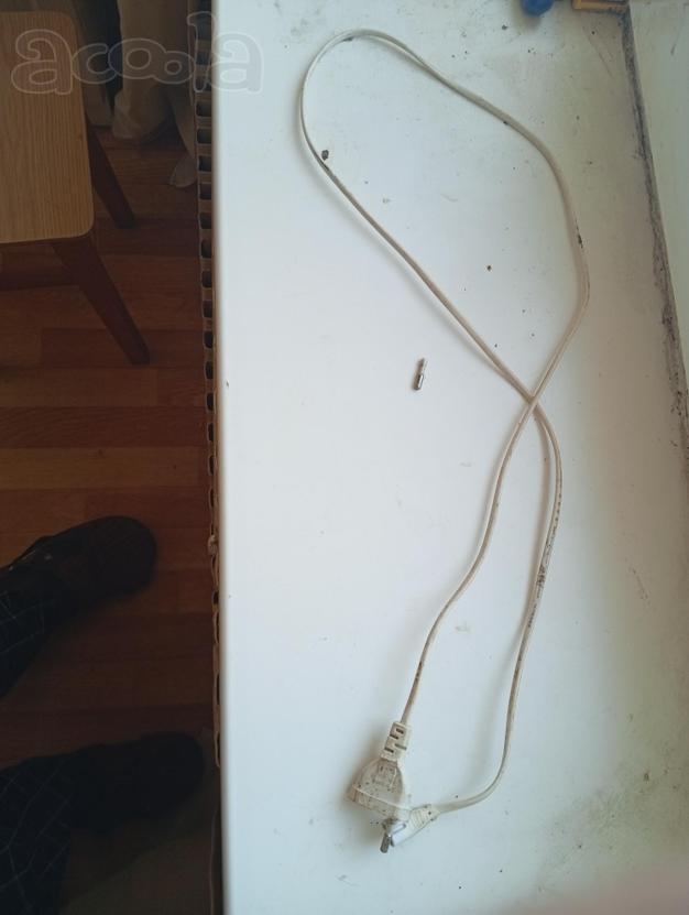 Шнур электропитания с неисправной вилкой